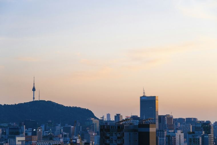 해 질 녘 남산과 서울 시내